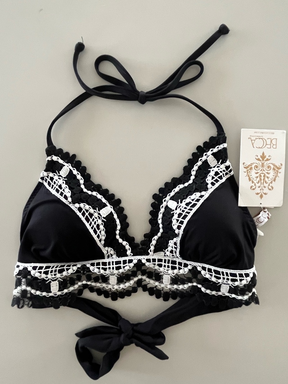 NWT BECCA by Rebecca Virtue Black Crochet Lace Halter Bikini Top Size S - Picture 3 of 5